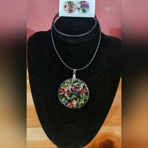 Green and Purple Floral Necklace with Intricate Design